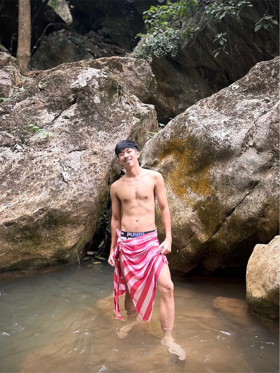 ชอบผ้าขาวม้าทหาร เสื้อซับในทหาร (@artillery_1049) on Twitter photo 