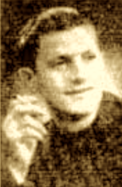 paroles_la's tweet photo. Un cheminot breton qui a survécu à l'anéantissement d'un premier maquis. Mais qui tombe dans l'attaque du second. Le 19 mai 1944, il fait face au peloton d'exécution avec 8 camarades. "On n’a pas pu vaincre, lui lance-t-il, mais on sait mourir!" Gilbert Le Berrigaud avait 20 ans. https://t.co/0mCCdUQtBy