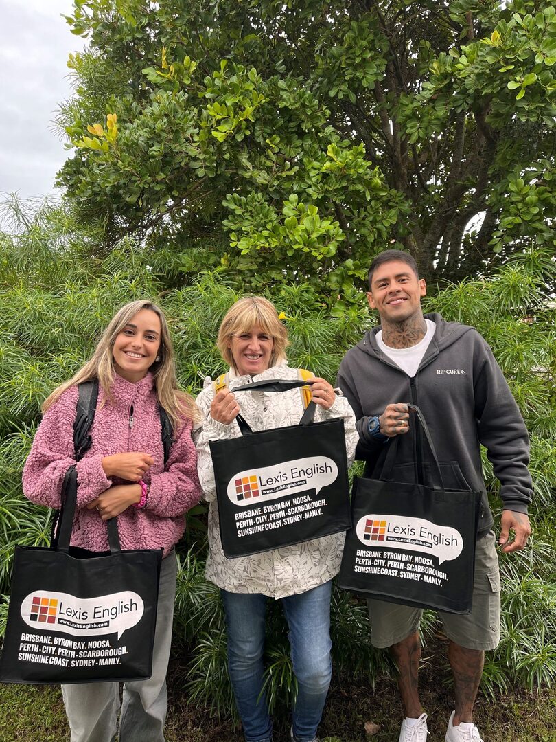 LexisByron's tweet photo. Byron Bay – Welcome wonderful new students – 19 May 2025: https://t.co/PF2BLZo5Ti https://t.co/xhNNtwY0pV