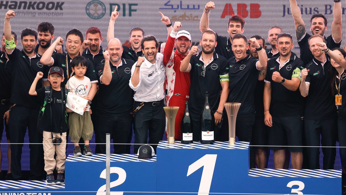 Nissan Motor (@nissanmotor) on Twitter photo 🏆 A weekend of podiums 🏆
Nissan ace Oliver Rowland brought his A-game to Tokyo, taking 2nd place in Rd. 8 and finishing the double-header in 1st place in Rd. 9 🏁
Congrats to Oli and the whole #Nissan #FormulaE team! 🏎️ 🎉
Details here: global.nissannews.com/en/releases/ni…
#NISMO <a href="/NISMO/">Nissan NISMO</a> 🏆 A weekend of podiums 🏆
Nissan ace Oliver Rowland brought his A-game to Tokyo, taking 2nd place in Rd. 8 and finishing the double-header in 1st place in Rd. 9 🏁
Congrats to Oli and the whole #Nissan #FormulaE team! 🏎️ 🎉
Details here: global.nissannews.com/en/releases/ni…
#NISMO <a href="/NISMO/">Nissan NISMO</a>