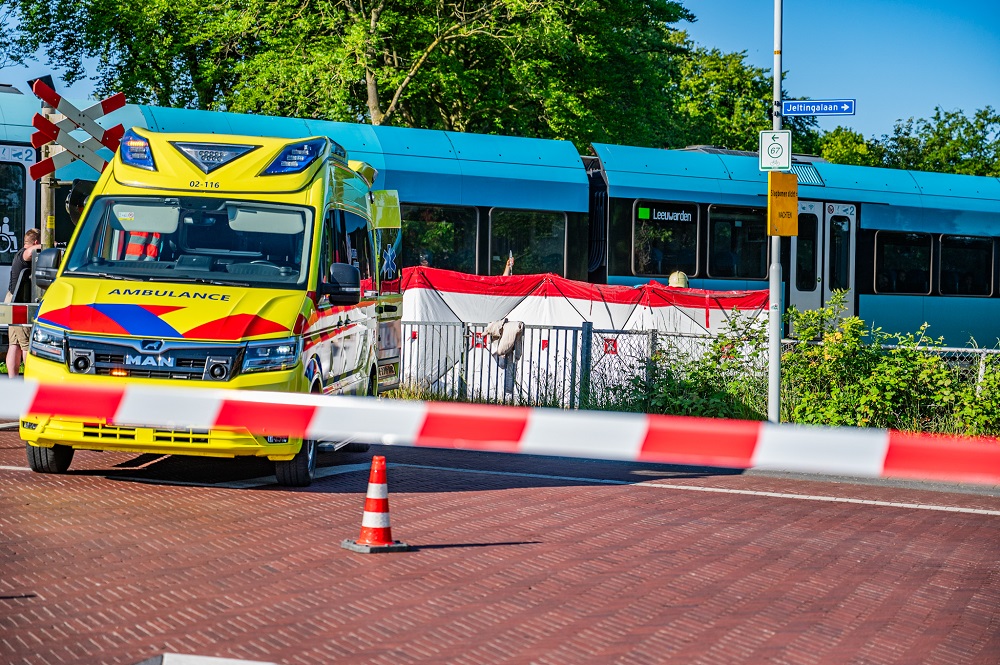 Kind ernstig gewond na aanrijding met trein