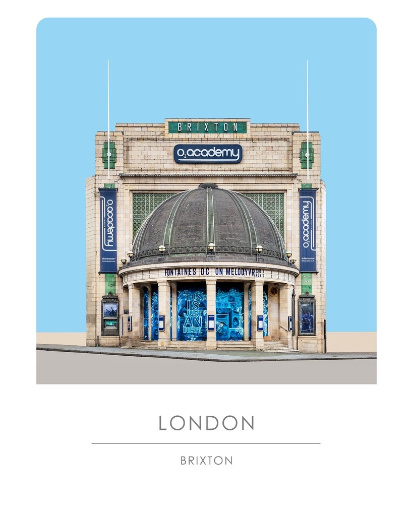 AnimatoUK's tweet photo. A city of silhouettes, side streets &amp; style.

🖼️ We’ve rounded up 10 London prints that do more than just show the skyline — they tell the story.

Read the full edit 👇

#LondonDesign #WallArt #HomeStyle https://t.co/qCwehIeM4p