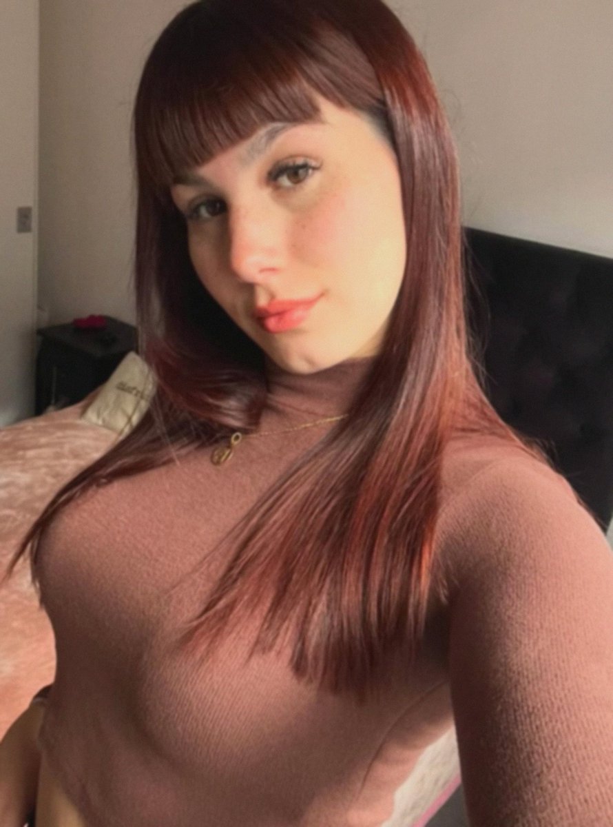 RShharpp's tweet image. Starting the morning right with a quick selfie before heading off to work. Gotta capture the calm before the chaos! 😉📸

#Calgary #Alberta #selfies #MondayMood