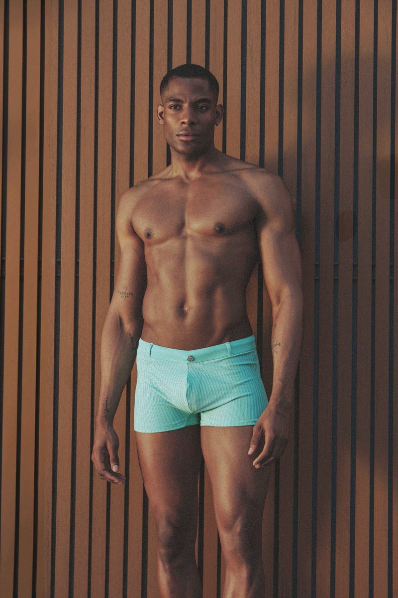 The new collection speaks through the body. And it says it all🔥