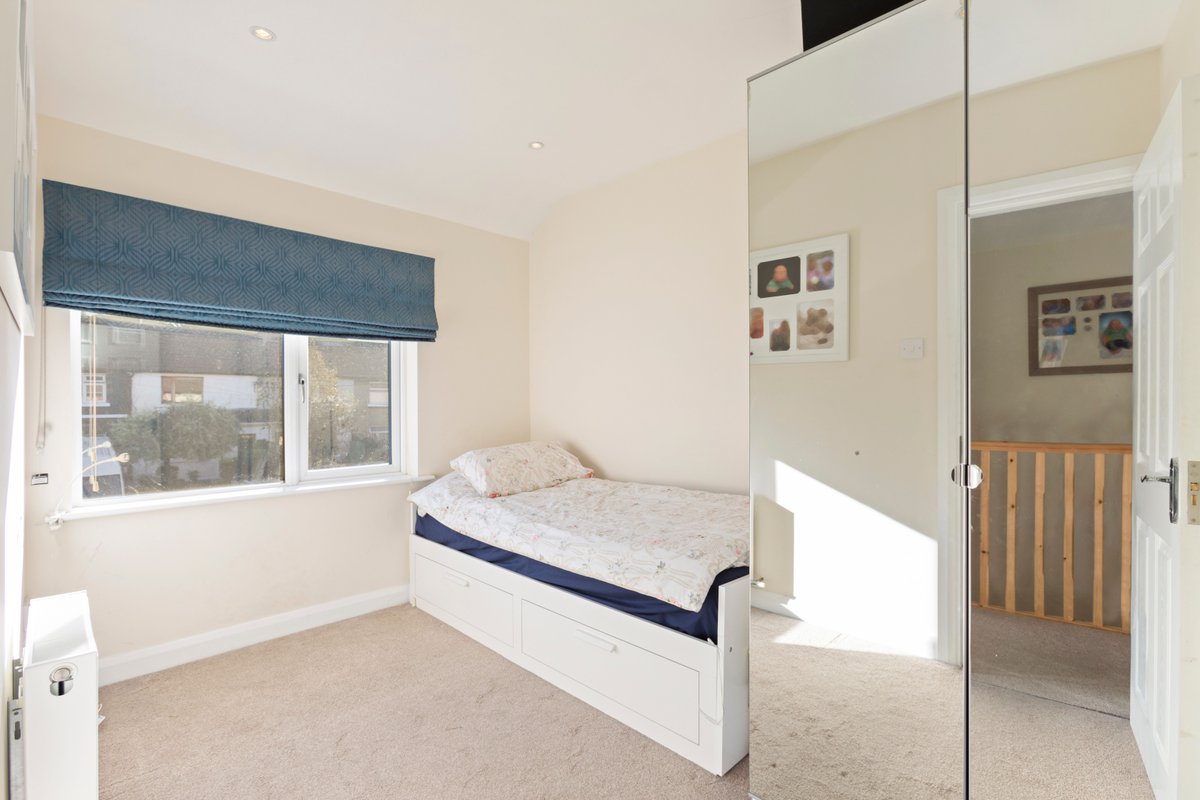 HermanWhiteEst's tweet image. 🏡 SOLD! 19 Congress Gardens, Glasthule
Charming 3-bed end-of-terrace with a patio garden, solid fuel stove &amp;amp; off-street parking.

Steps from Glasthule, Dalkey &amp;amp; the DART 🚉

#SOLD #Glasthule #HermanWhiteEstates #DublinProperty