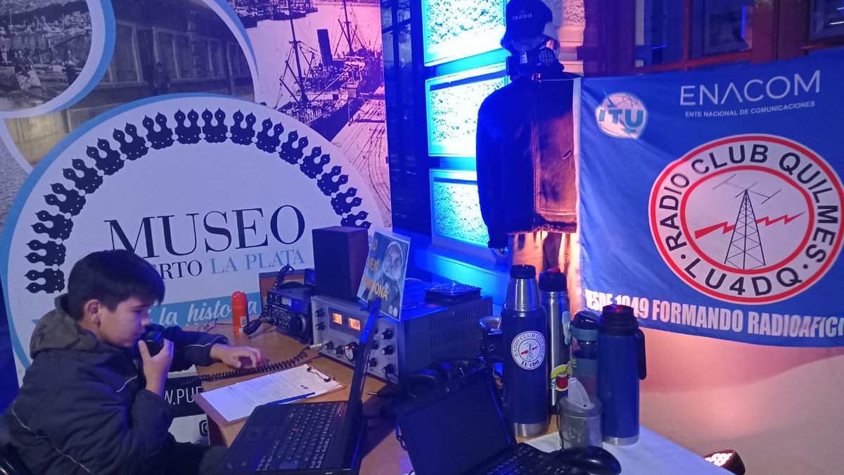 Compartimos imágen de la actividad “Museo Estación Dock Central”