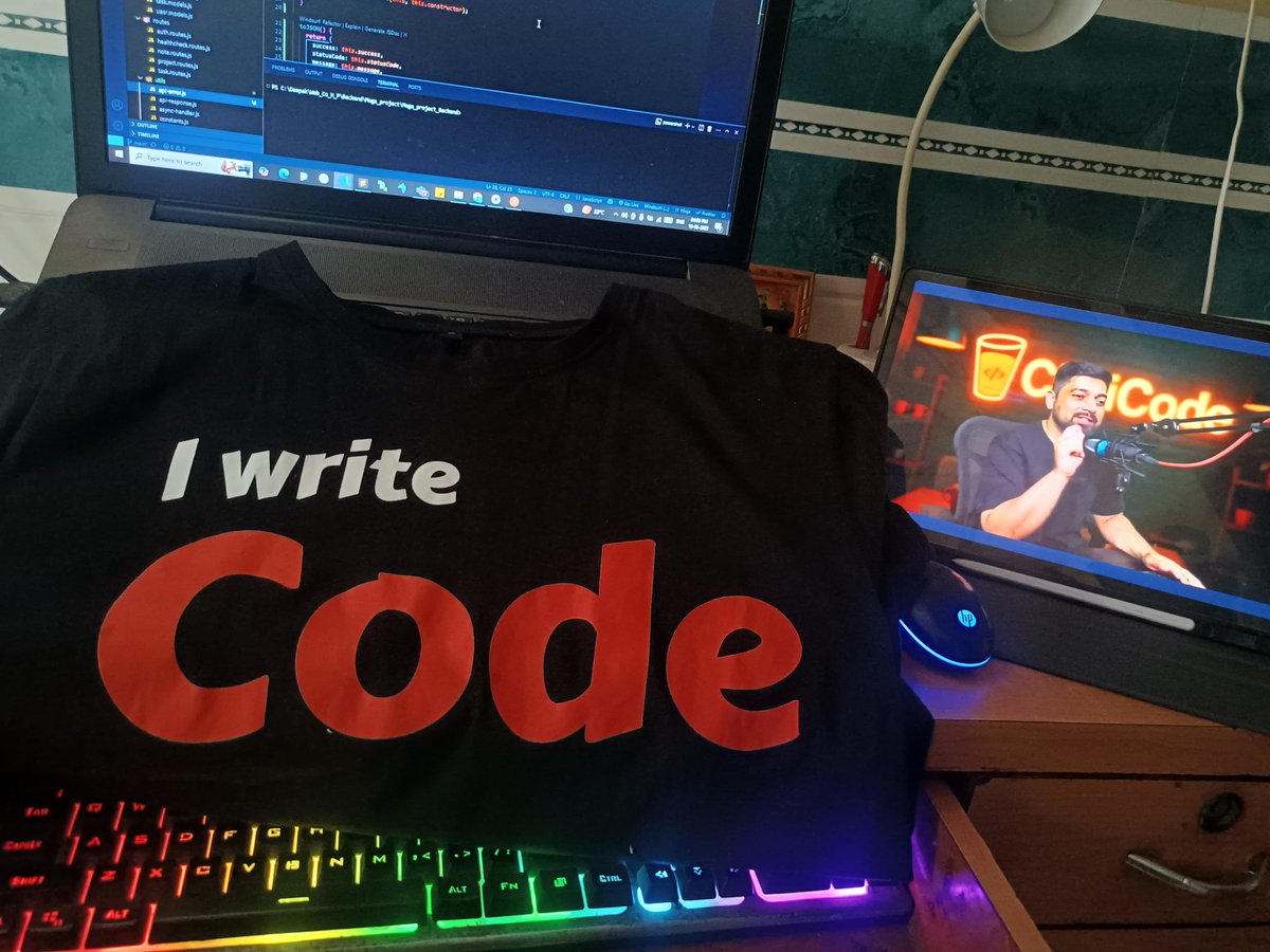 DeepakRai1126's tweet photo. 🎉 My first coding-related T-shirt! 👕💻
🎉 Secured 2nd place in @chocoui001  — a UI component library project with my amazing team!
Grateful for the experience, the team spirit &amp; this milestone 🙌
#TeamWork 
#Firstwin
@Hiteshdotcom 
@nirudhuuu https://t.co/3WLmyToGZA