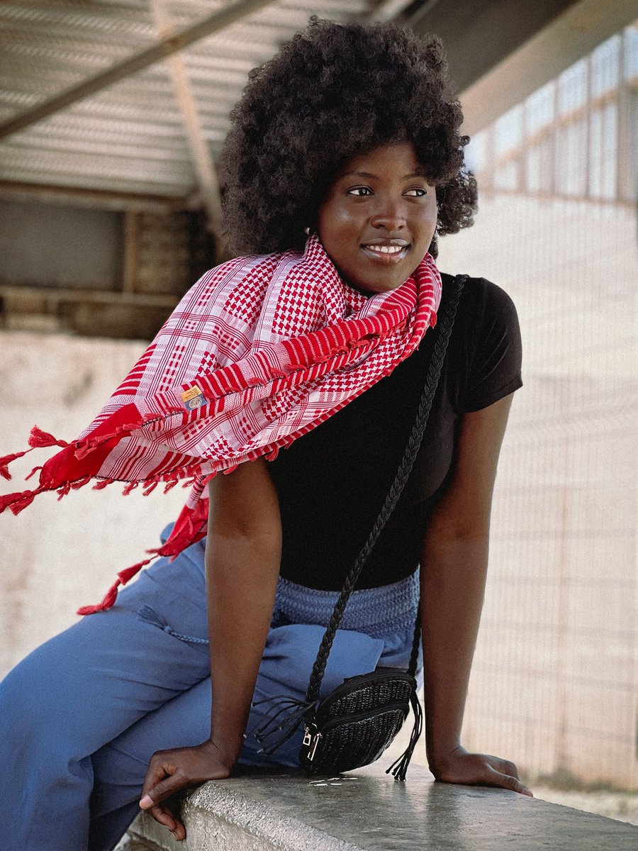 OumarBayoFall's tweet image. Portraits of Adji - Shot on iPhone #shotoniphone