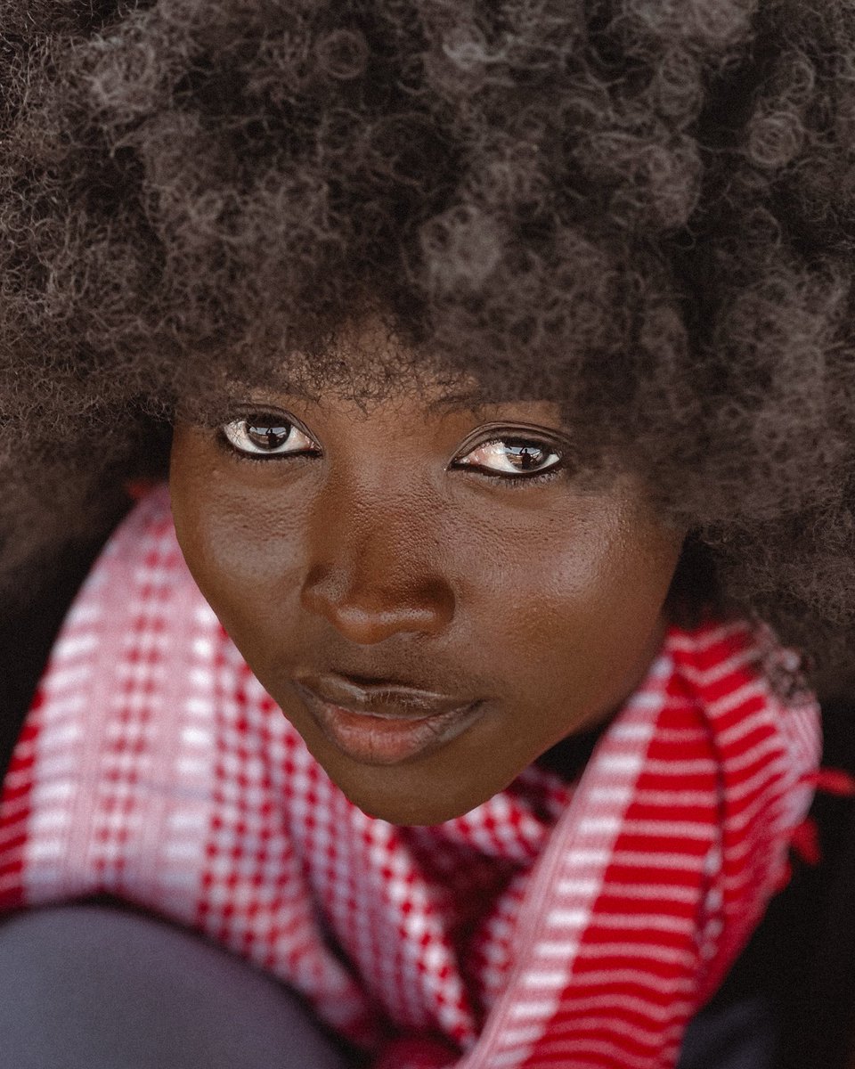 OumarBayoFall's tweet image. Portraits of Adji - Shot on iPhone #shotoniphone