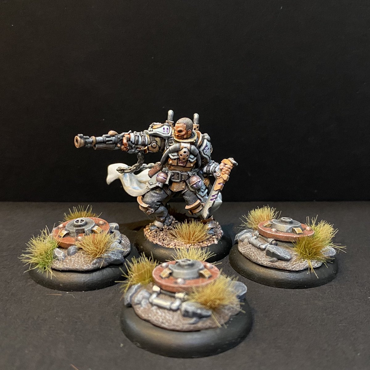 OrosWu's tweet photo. Gravediggers Commamd Starter Box
#warmachine #warmachinehordes #warmahordes #cygnar #steamforgedgames #ウォーマシンMK4 #ウォーマシン https://t.co/KTfvc5UJPD