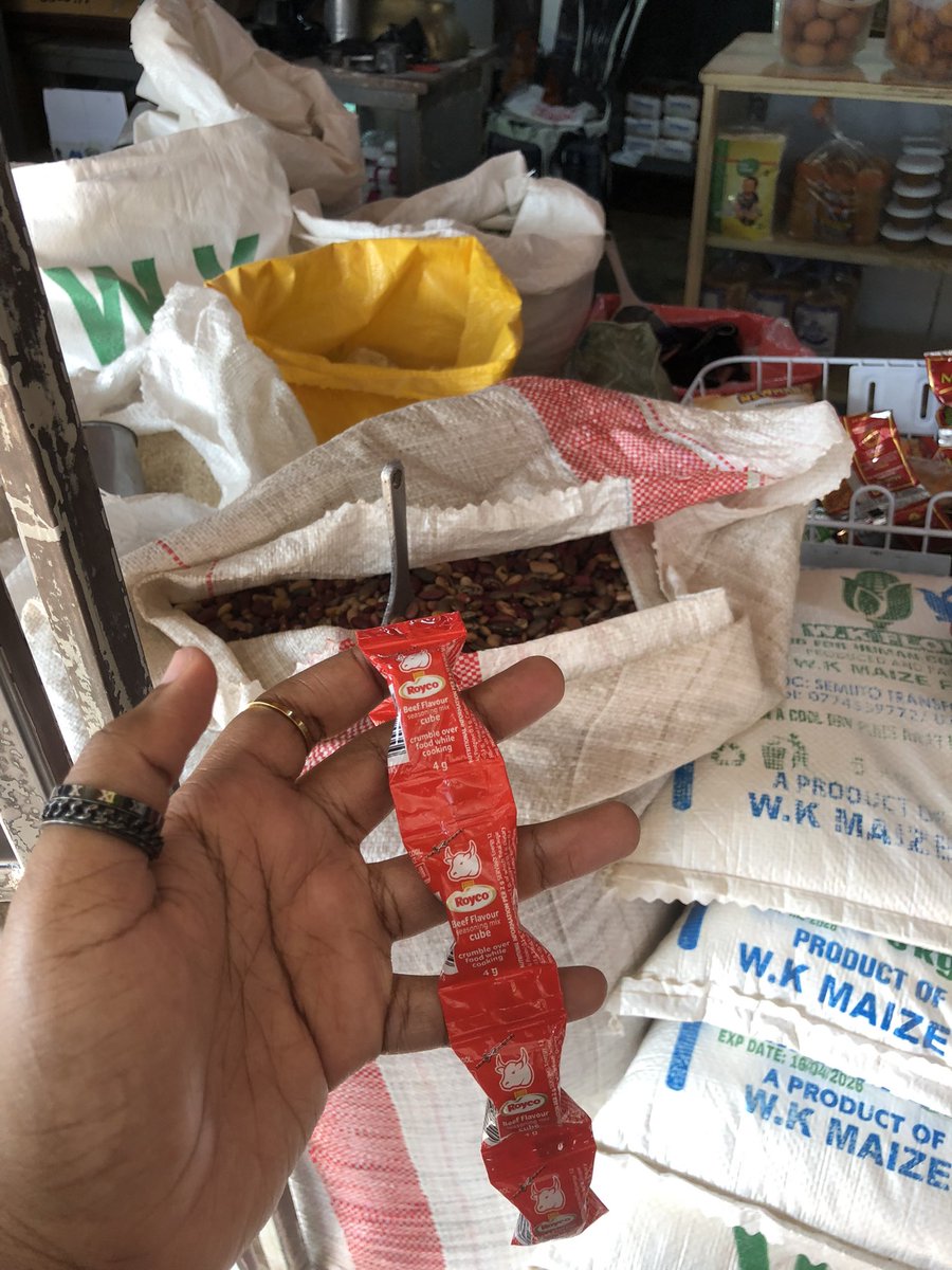 Zu_BedaAhmed's tweet photo. Found in your local shop or any supermarket near you!
Grab your Royco cubes at only 100shs per cube and add flavor and taste to all your meals.
 #KaCubeKuString https://t.co/LC7P0ooyQB