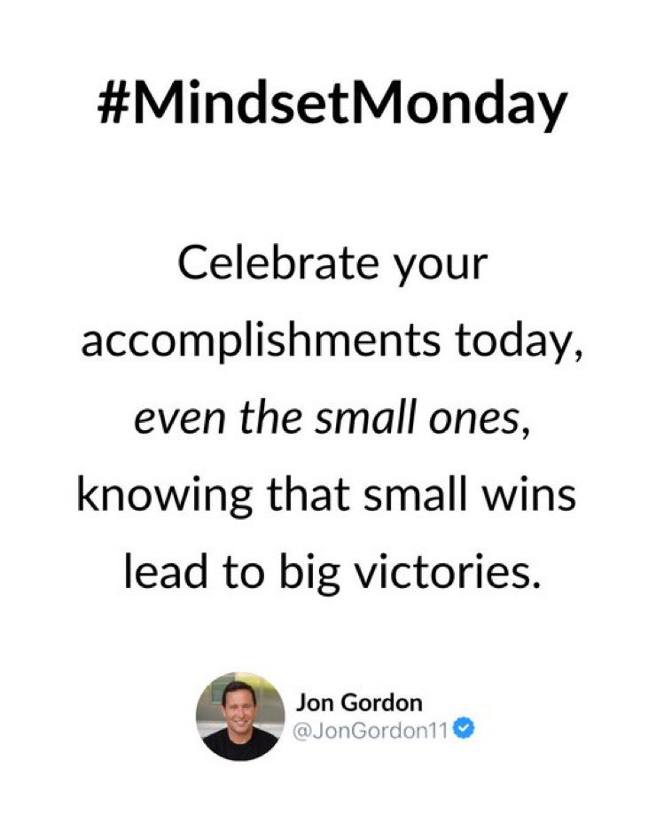 g_mcpeek's tweet image. ATTACK THE DAY HOUNDS! Mindset Monday @PHS_FB_KY @ParisSchoolsKY @30for30 #hustlinhounds