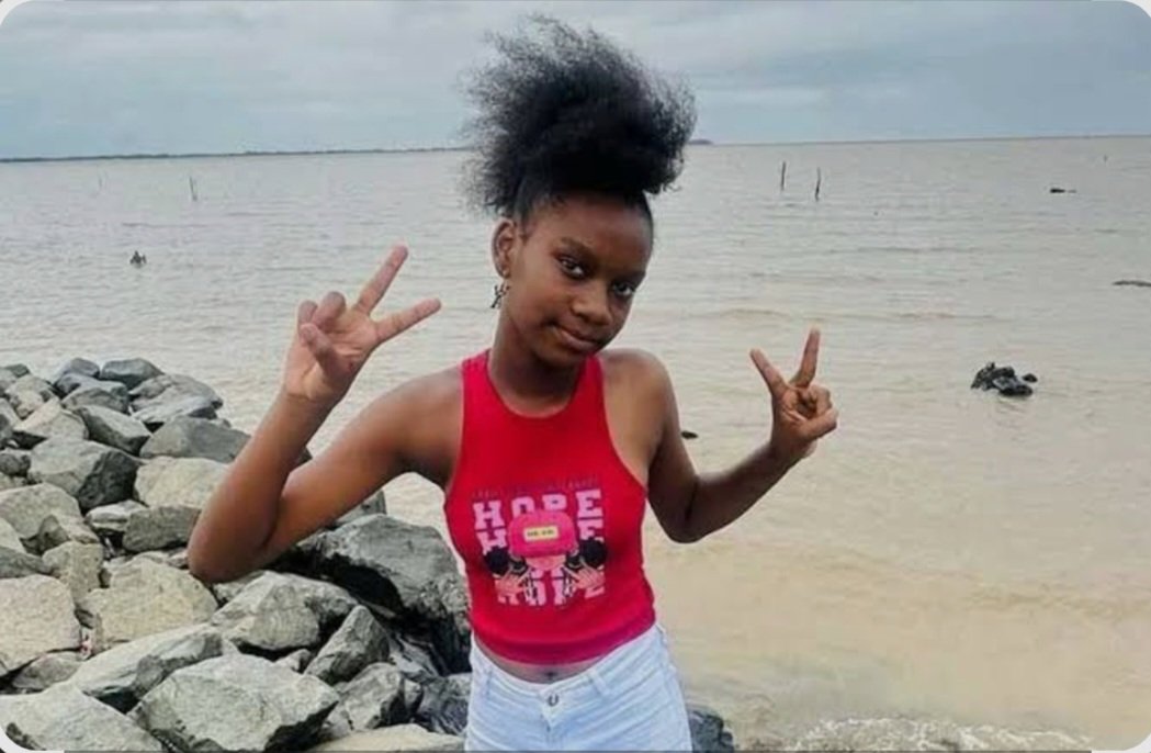 BDS_Queen's tweet photo. #GUYANA officials claimed #AdriannaYounge died from drowning, refused the family a copy of the report, and rejected a 2nd autopsy.

#ElonMusk #EurovisionRTVE 
#LaCasaDeLosFamososCol #FreePalestine #GUYANA https://t.co/nBIGIi7llt
