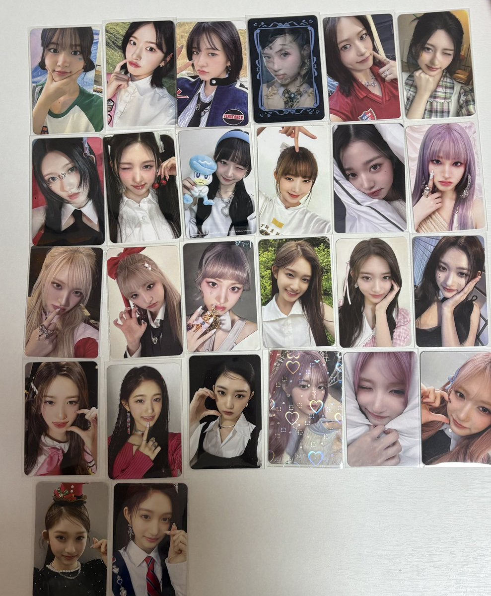 포카 판매해용 .. 원하시는거 있으심 가격 알려드려요 제시도 ⭕️
