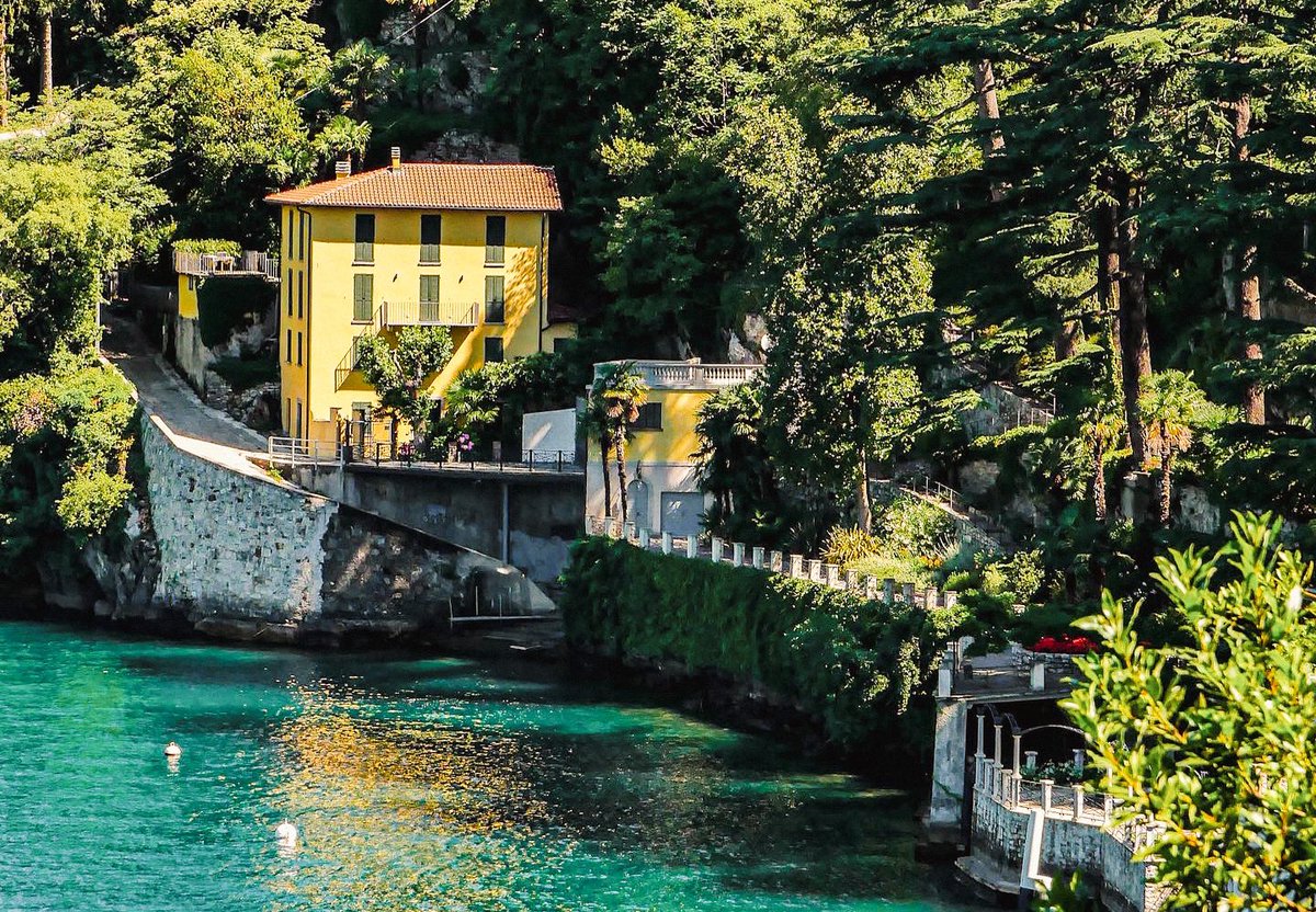 gezenhikayeci's tweet photo. I walked along Lake Como and visit Nesso, Italy's most beautiful village. I felt like in paradise. https://t.co/3DaBiNdqgC