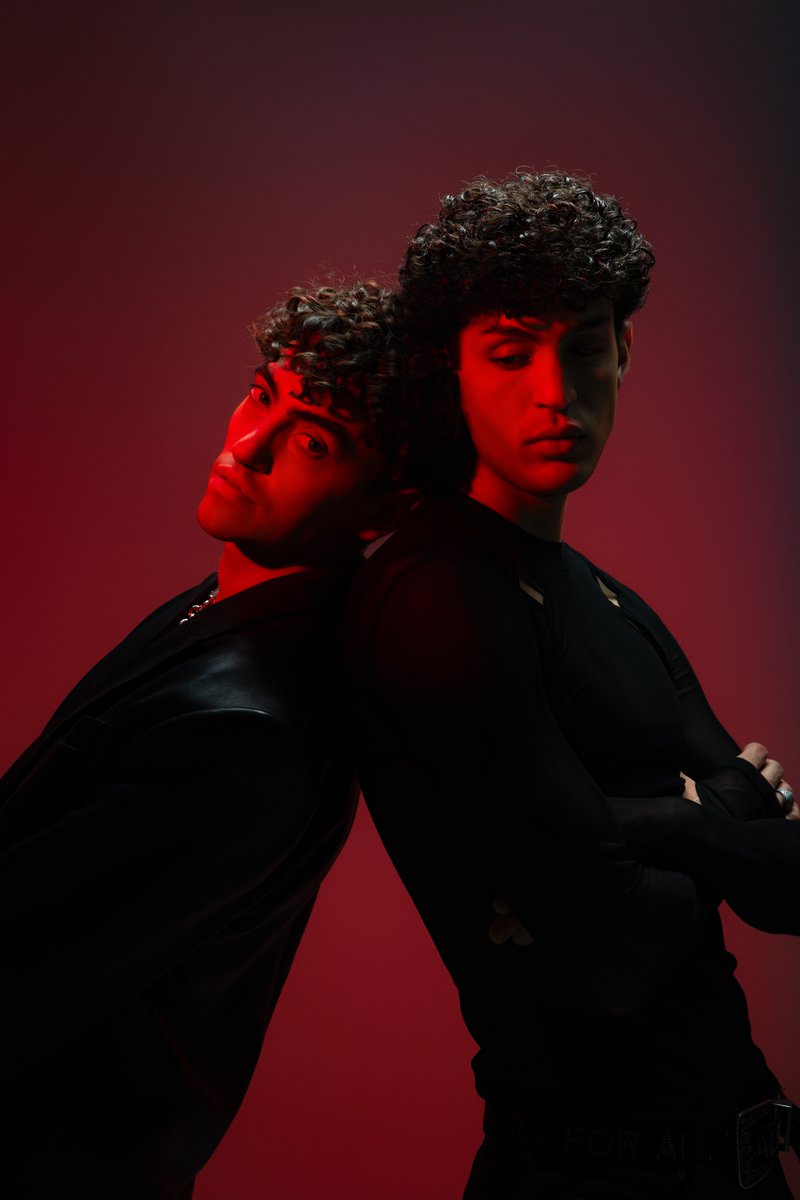 POPOLARE
Michele Bravi feat. Mida
FUORI VENERDÌ
🎺🇺🇸

Presave ➡️ bfan.link/-popolare.ist