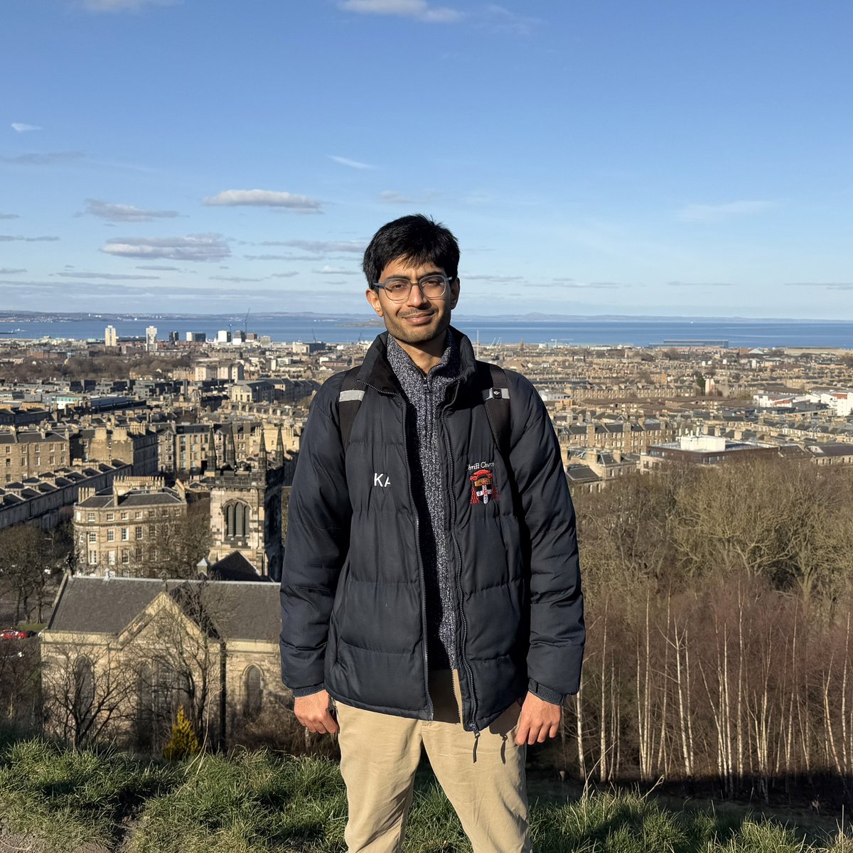 Christ Church (@chch_oxford) on Twitter photo Congratulations to our Clinical Medicine student Koushikk Ayyappan on winning this year's John Potter Essay Prize! The award recognises the clarity of expression in Koushikk's article ‘Measuring glymphatic function’.
Learn more ➡️ chch.ox.ac.uk/news/koushikk-…
<a href="/OxfordMedSci/">Medical Sciences</a> Congratulations to our Clinical Medicine student Koushikk Ayyappan on winning this year's John Potter Essay Prize! The award recognises the clarity of expression in Koushikk's article ‘Measuring glymphatic function’.
Learn more ➡️ chch.ox.ac.uk/news/koushikk-…
<a href="/OxfordMedSci/">Medical Sciences</a>