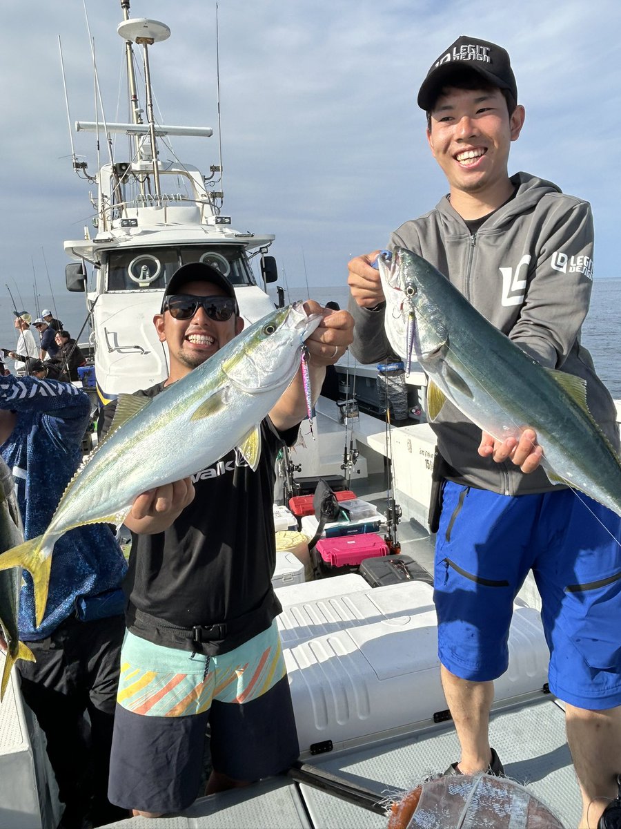 先日の実釣会
波崎沖の根回り、ヤミージグTGスレンダーが炸裂しました🙆‍♂️
ボトムネチネチで根魚、早巻からのフワフワで青物！
何でも釣れちゃいます！

#tailwalk
#テイルウォーク
#pr