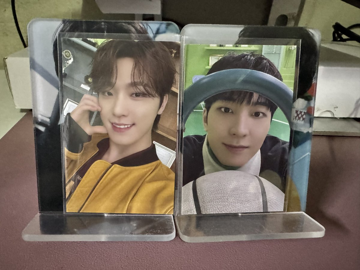 yangrows's tweet image. wts lfb svt ph ~ pls help RT

Wonwoo and Dino Caratland jacket pc
- 650 set
- onhand 
- payo (prio) / 1 week dop
- gcash / j&amp;amp;t / sdd around mm
- x sensi
- reply / dm to mine

t. seventeen svt wonwoo scoups jeonghan joshua jun hoshi woozi the8 mingyu dk seungkwan vernon dino