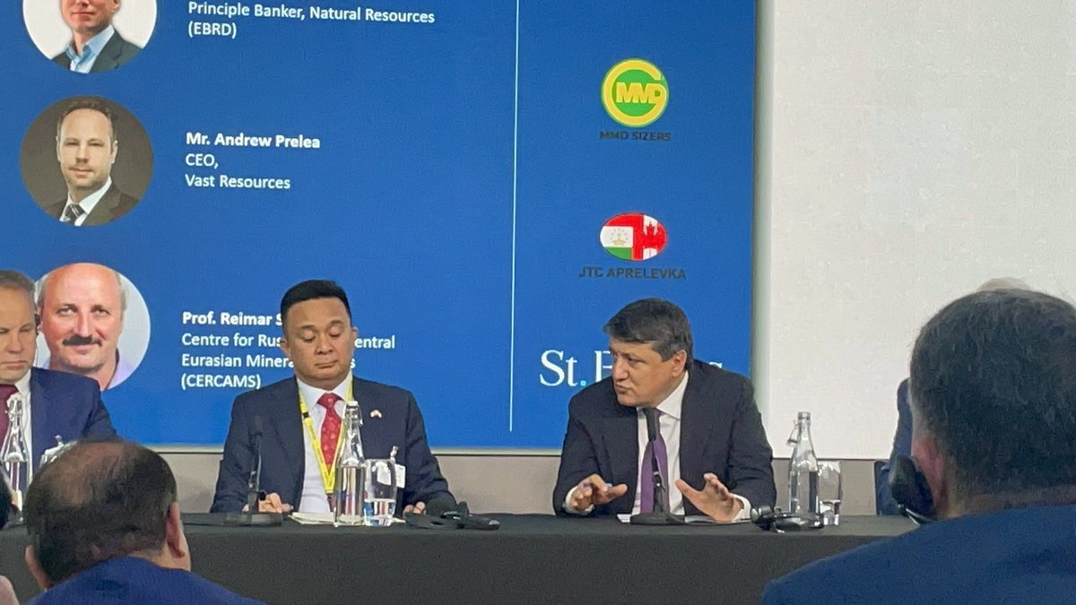 Here at the Tajikistan UK Mining Forum in London and there is quite a buzz around the investment opportunities being discussed. Good to hear #governance and #transparency being mentioned by members of the first panel and repeated references to <a href="/EITIorg/">EITI International</a>