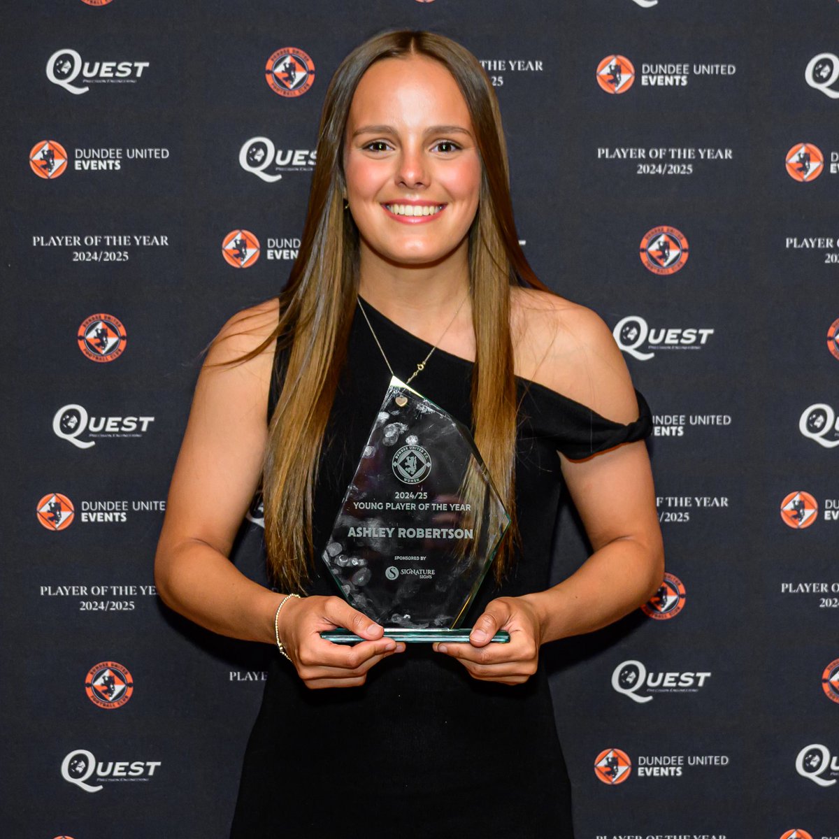 DundeeUnitedFCW's tweet photo. Happy birthday to this season’s Young Player of the Year, Ashley Robertson! 🎉

#DUFCW https://t.co/3ZHKuJt9X1