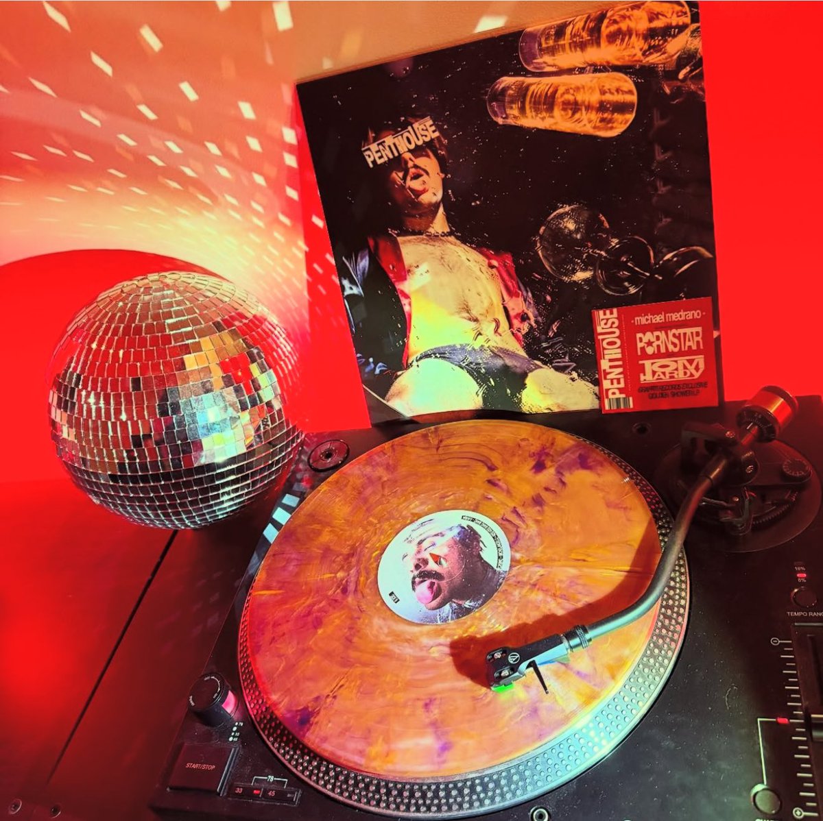 Matthew_Leslie's tweet photo. They sound as amazing as they look @stachepapi #michaelmedrano #lovesexdrug and #penthouse #stachepspi https://t.co/eZKinUgppo