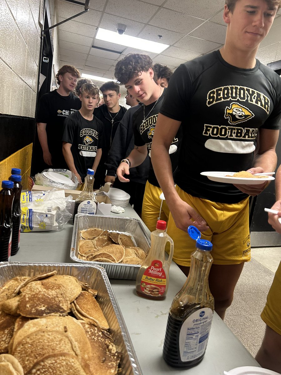 Sequoyah Chiefs Football (@sequoyahchiefs) on Twitter photo Last day of school Breakfast for the players and coaches! The million dollar question still remains. Who cooks a better pancake, @bbudde23 <a href="/BenJacqmein/">Ben Jacqmein</a>? Last day of school Breakfast for the players and coaches! The million dollar question still remains. Who cooks a better pancake, @bbudde23 <a href="/BenJacqmein/">Ben Jacqmein</a>?