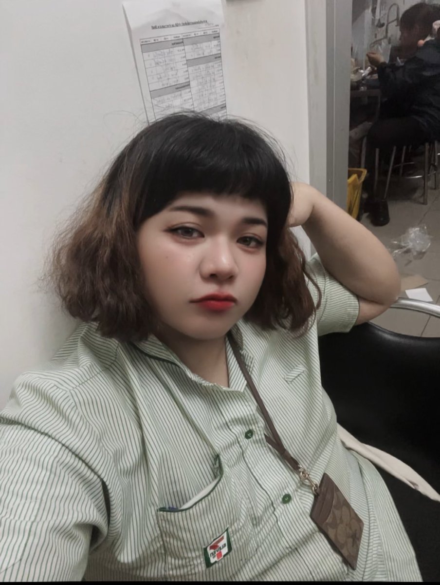 moouangg tweet media