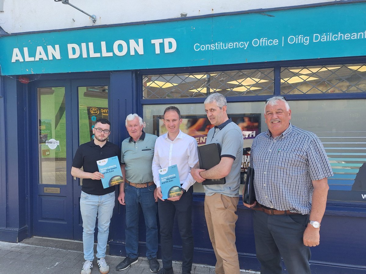 RoyGalway's tweet image. Mayo IFA met with Minister @Alan_Dillon this morning to discuss GAEC 2, Rewetting, ACRES, TB, Storm Ewoen & Mercosur @IFAmedia @thecontel @WesternPeople @themayonews @aca_services @Brendangolden5 @radiomidwest