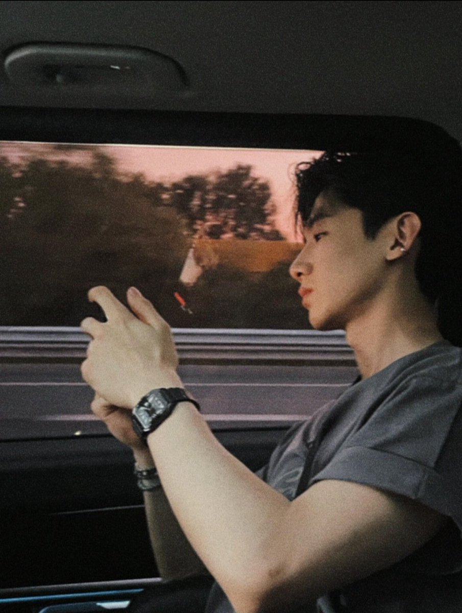 퇴근한 쌍옌 픽업한 원이판 시점