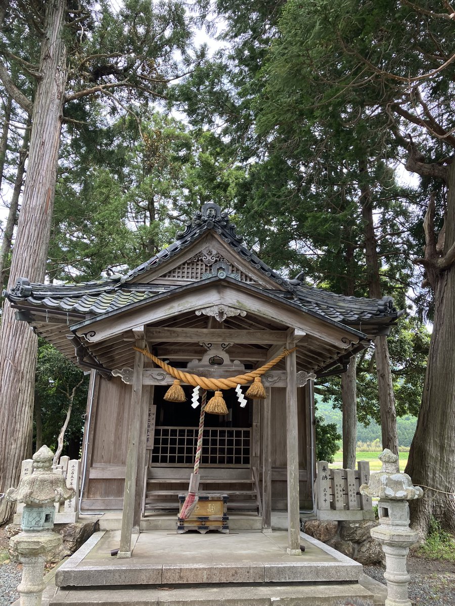 TRIPLUS_JP's tweet photo. 🍙Escape the crowds &amp; discover real Japan in rural Fukui! Make onigiri with freshly harvested rice, cook tamagoyaki, stroll rice fields &amp; visit a hidden shrine 🇯🇵✨
📍Free pickup @ JR Obama
👉 Book now: https://t.co/AL2j0AJz6c

#VisitJapan #Fukui #日本自由行 #ท่องเที่ยวญี่ปุ่น https://t.co/AtqpZRRN0T
