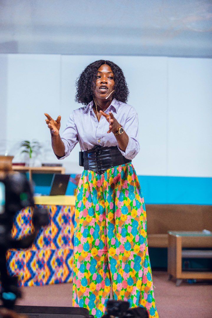 Have a great week 🤍
#semefa_light  #Togo