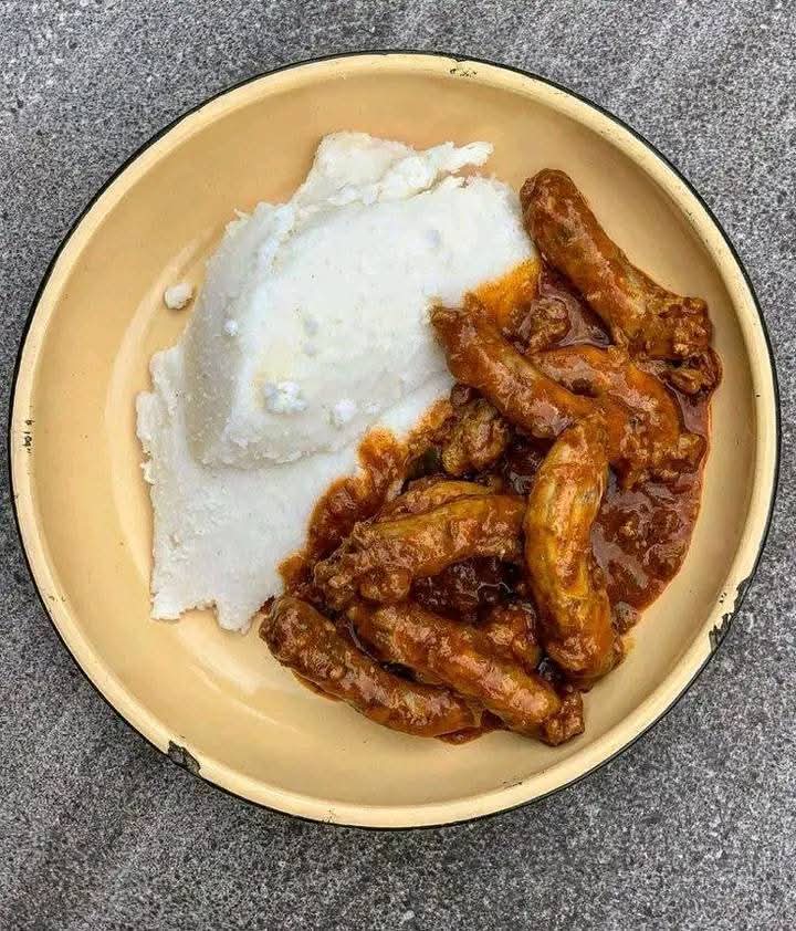 Bestmvle_Sjava's tweet image. You visit and I offer you this meal would you eat ?