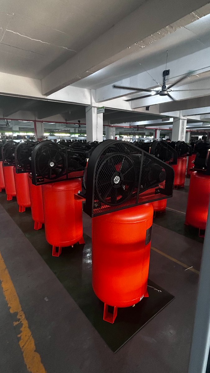 sunsourceair's tweet image. Sunsource 5.5HP belt driven air compressors have been successfully loaded into the container and are now being shipped to Colombia.
📚Official Website: sunsourceoilfree.com
📩E-mail: trade@chinafengbao.com
📲WhatsApp: wa.me/8618869099999

#aircompressor #vacuumpump