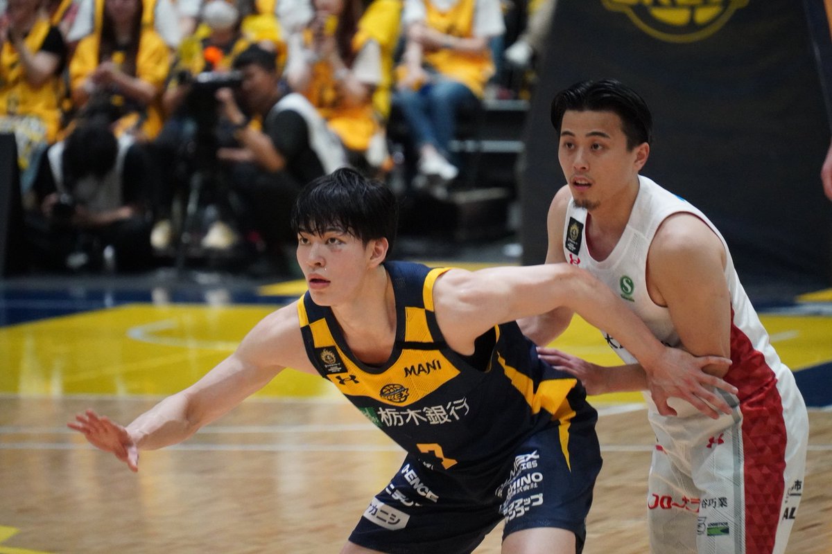 敦也、今日もやったれ🔥‼️🔥
ブレックスは勝つ💪🏆

#宇都宮ブレックス 
#セミファイナル 
#game3 
#小川敦也の覚醒