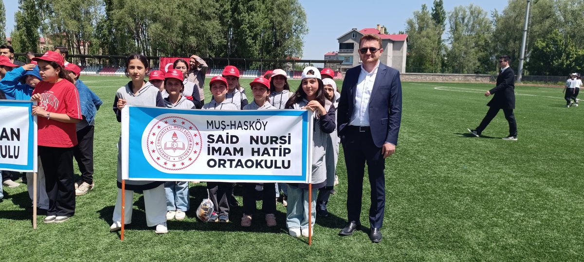 IhoSaid's tweet photo. 19 Mayıs Atatürk’ü Anma, Gençlik ve Spor Bayramı kutlu olsun. 

Cumhuriyetimizin Kurucusu Gazi Mustafa Kemal Atatürk başta olmak üzere bütün Millî Mücadele kahramanlarımızı minnetle anıyoruz. 
#19MAYIS https://t.co/3CD44iOjmX