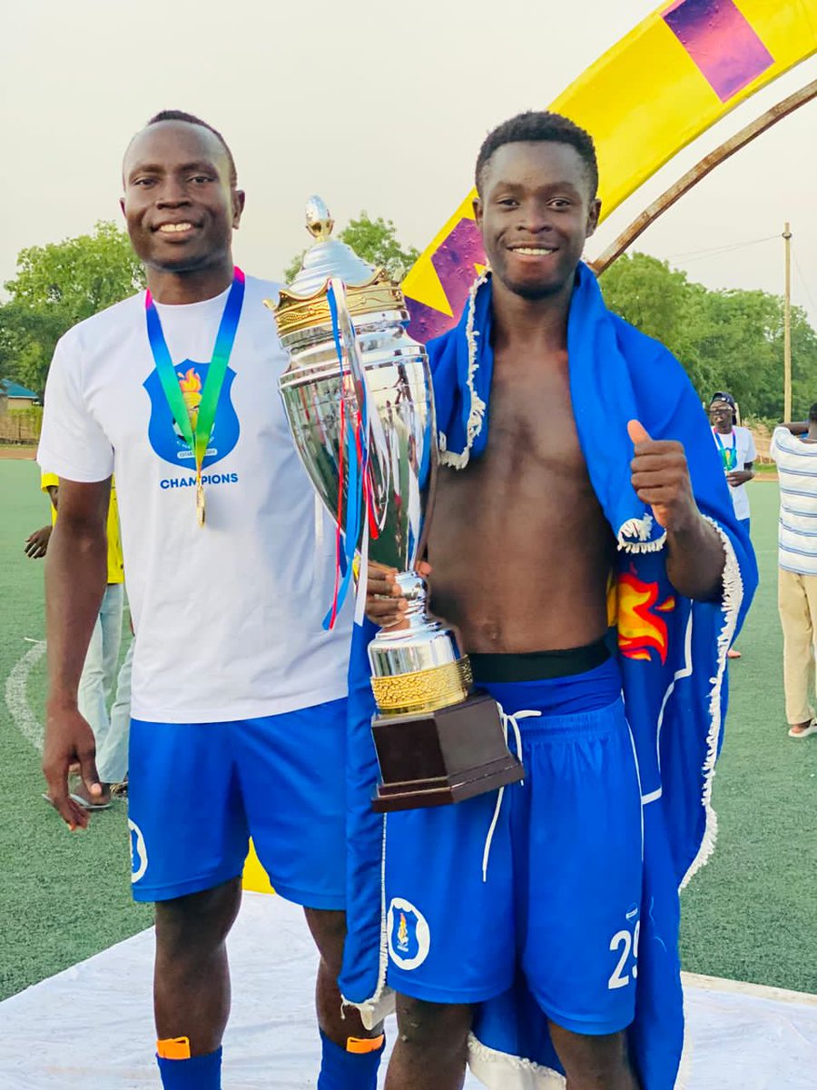 AlHuriya's tweet photo. A New King is born ๐
Your JLFA DIV 2 Player of the Season ๐ ๐ฅโฝ ๐
SURPRISE AMOS SAGOS (@surprisesagos)
#SouthSudanfootball
#Seconddivision
#JLFA
#longlivealhuriya
#flames
#champions
#JLFA25
#AHJ https://t.co/BHgpvl7OFq