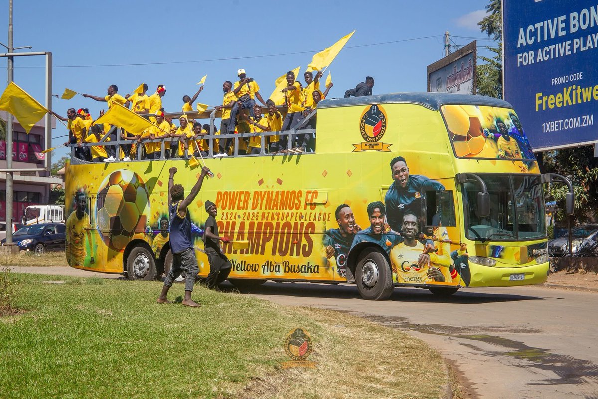 Kosi_foottalk's tweet photo. The 2024/2025 Zambian Super league champions Power Dynamosβ title parade
#powerdynamos #zambiansuperleague #championsparade https://t.co/1FqraADGG5