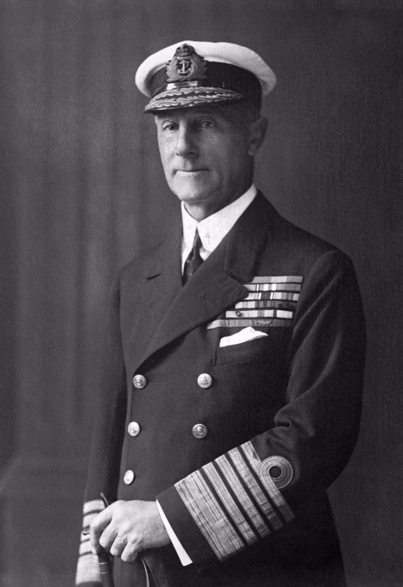 OnthisdayRN's tweet photo. #OnThisDay 90 yrs ago in 1935, Admiral of the Fleet John Jellicoe died.  Commander in Chief of the @RoyalNavy Grand Fleet at Jutland and First Sea Lord until 1917. He was the controlling mind of the greatest assembly of sea power the world has ever seen. https://t.co/8Rsh4Eq24Q