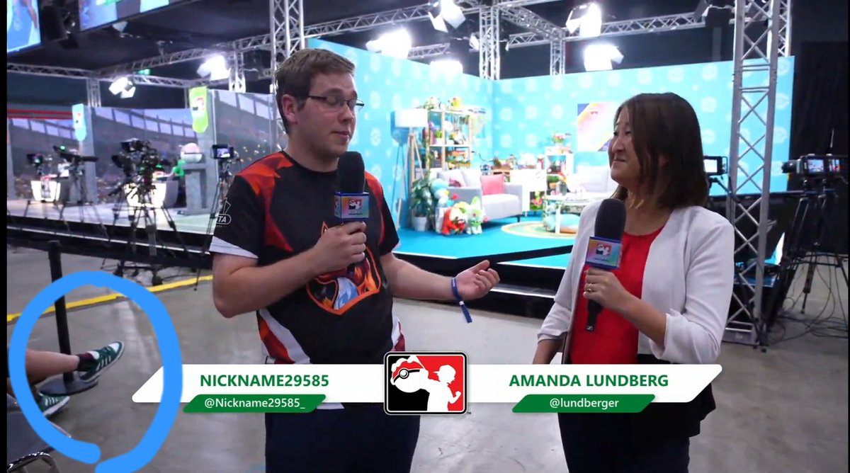 My goals for this weekend at Utrecht 
1. Actually arrive for the Special Event - Complete!
2. Get points to confirm qualification for Worlds - Complete!
3. Get Lanturn aligned with an Azu - Complete!
4. Get my calves on stream - Complete!
A successful weekend #playpokemom