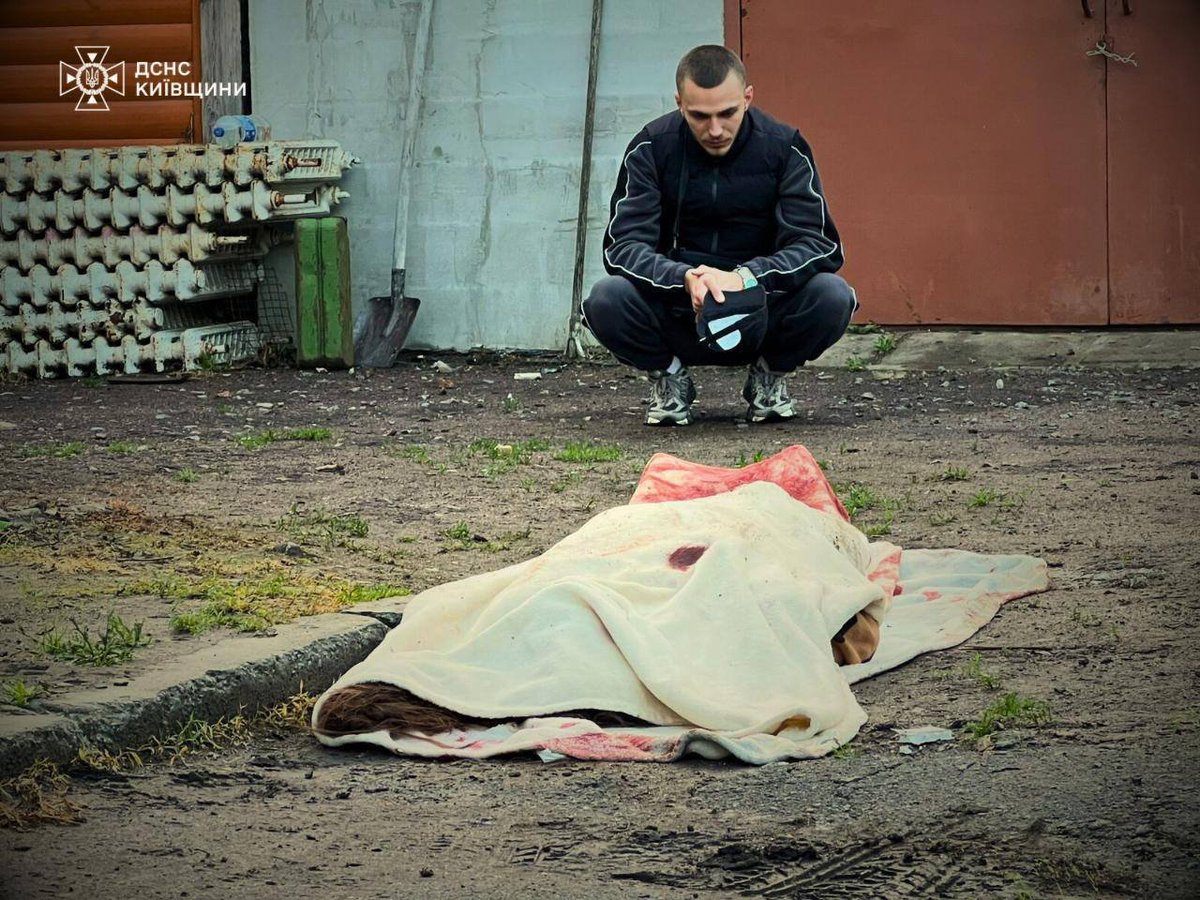 On Sunday night, Russia directed over 150 drones on Kyiv region.

In Vasylkiv, 27-year-old Anna covered her 4-year-old son Mark with her body to protect him during the attack. Anna was killed, Mark was injured in the face. Doctors are fighting to save his eyesight. His grandma