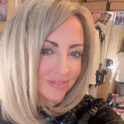 helen81read's tweet photo. #NewProfilePic https://t.co/uqVt4kMB9d