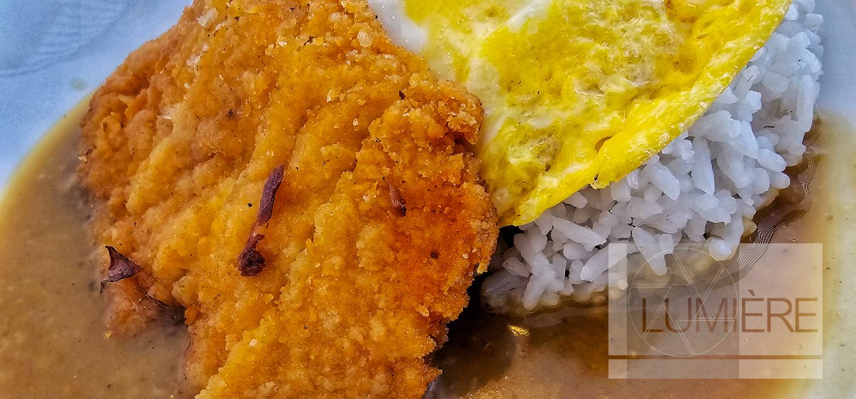 FOODSpectral's tweet image. Curry perfected says the Japanese is a genuine comfort food that keeps you wanting for more..
.
.
#japanesecurry #chickenkatsucurry #ComfortFood #Food #foodie