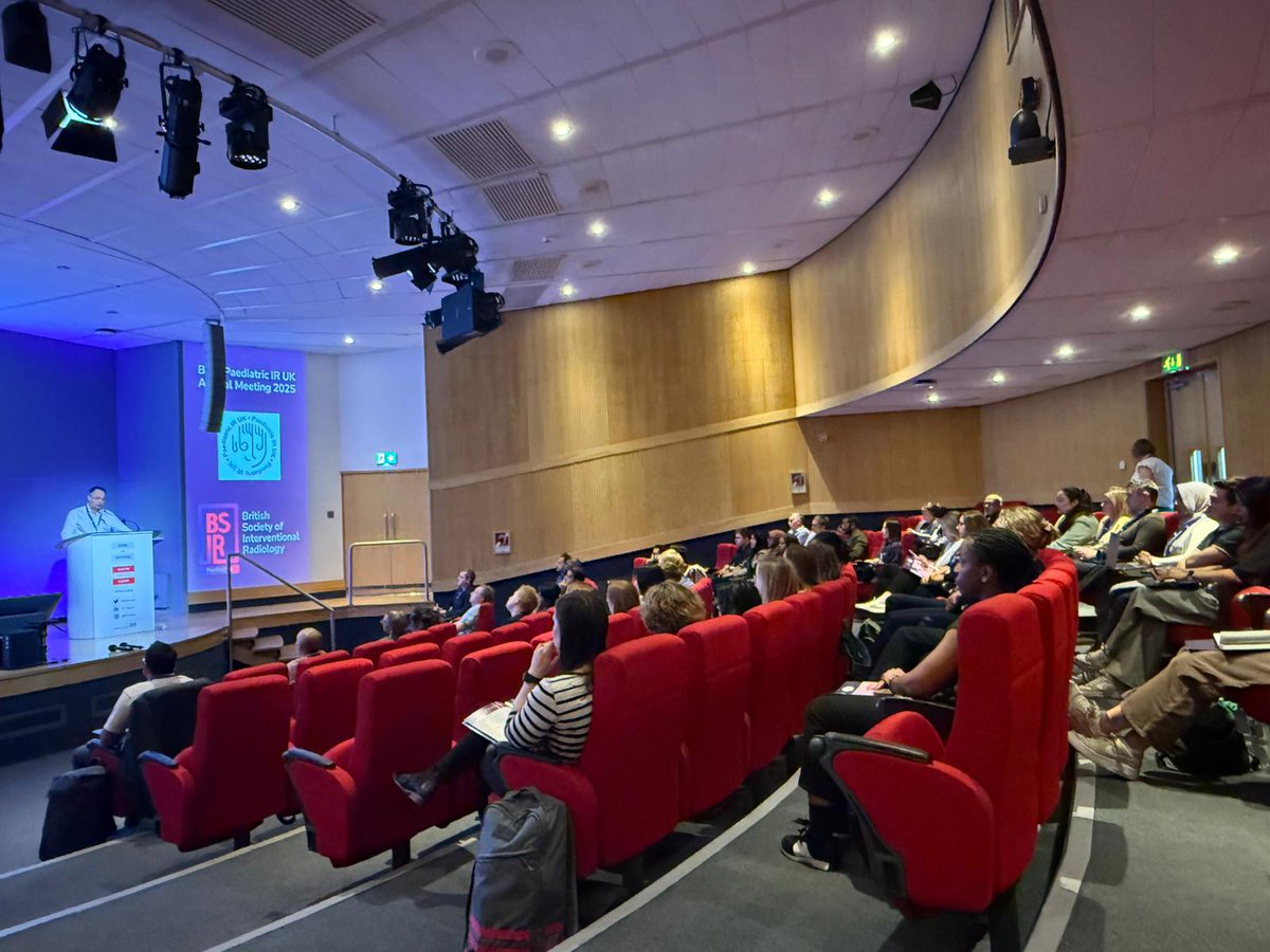 Great to see everyone at the BSIR Paediatric IR UK meeting in Birmingham this morning - Dr Ian McCafferty kicking off with HPB Intervention.

#BSIR2025 #PaediatricIR #IR #MedicalConference #PIR
