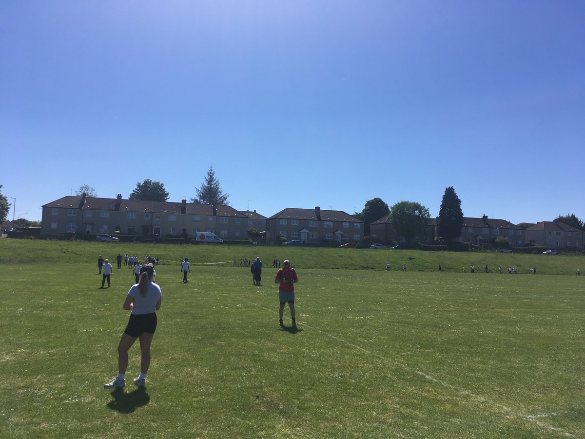 ASGSpringburn's tweet image. The sun was out on Friday for Fun Run at Milton Campus Great effort by all who participated @MiltonbankP @StMonicaMilton @ASGAllSaints @springburnacad @SpringburnPE @P7Transition @springburnharrs @PEPASSGlasgow