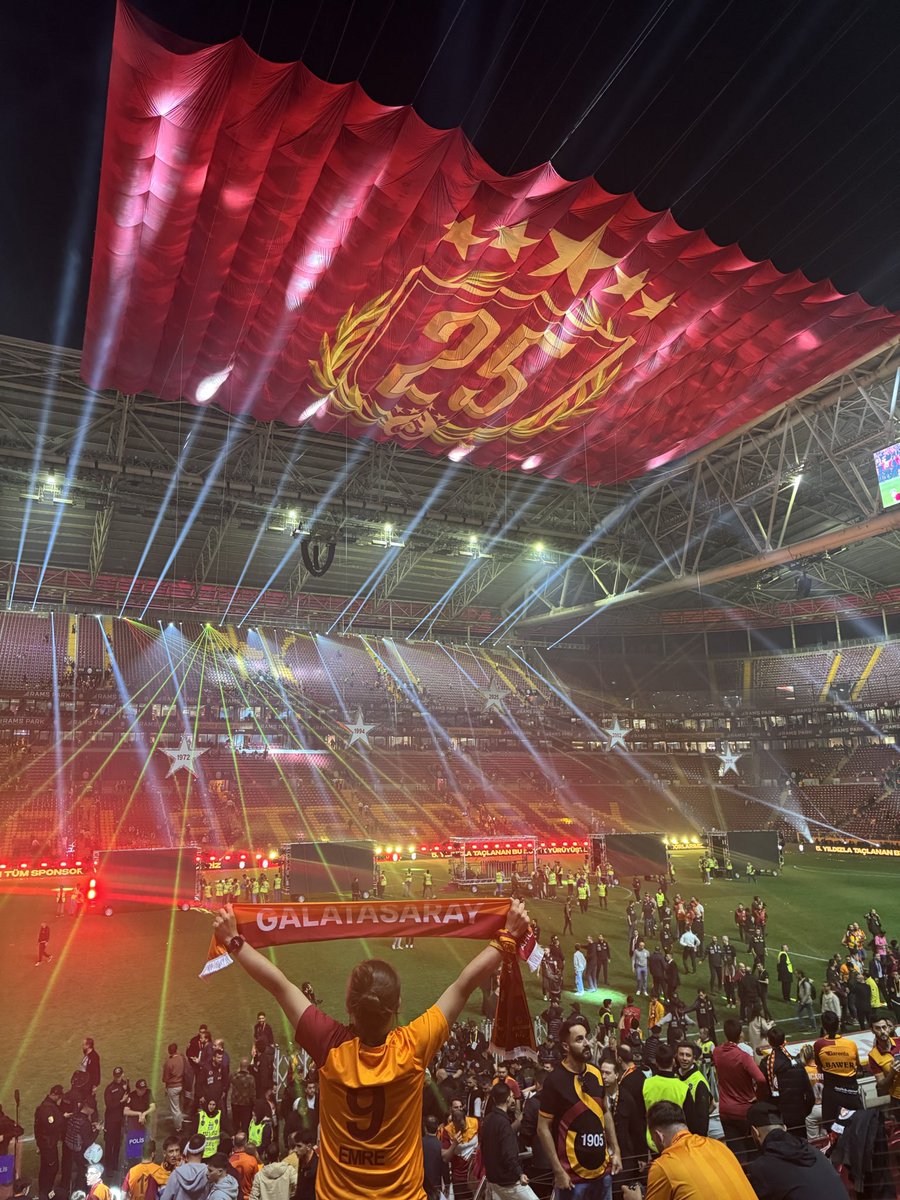 #Hedef26
#SampiyonGalatasaray 
#5YıldızlıŞampiyon 

THE REAL ONE <a href="/GalatasaraySK/">Galatasaray SK</a>