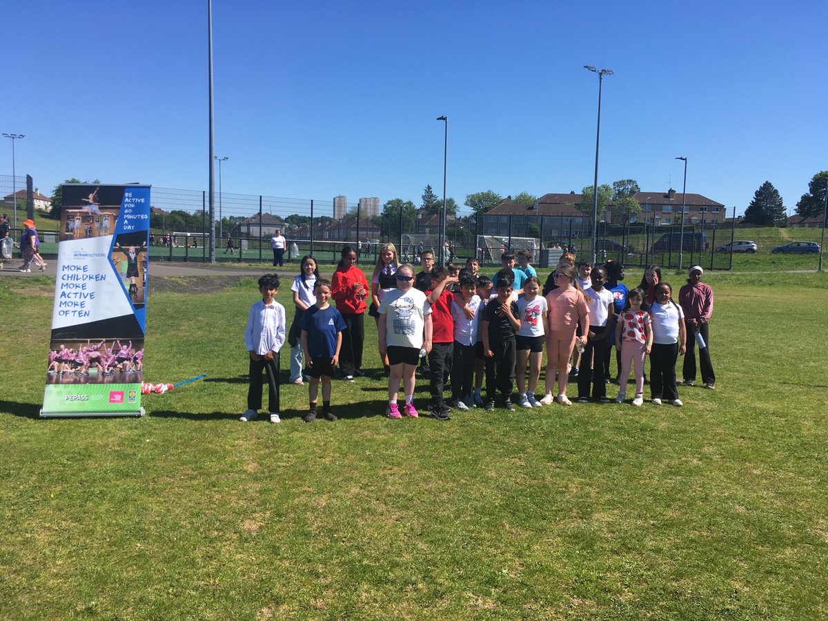 ASGSpringburn's tweet image. The sun was out on Friday for Fun Run at Milton Campus Great effort by all who participated @MiltonbankP @StMonicaMilton @ASGAllSaints @springburnacad @SpringburnPE @P7Transition @springburnharrs @PEPASSGlasgow