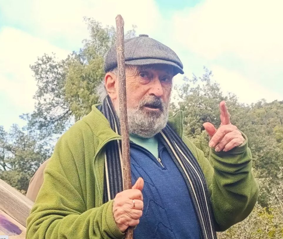 IGME1849's tweet image. 👏La Generalitat de Catalunya concede la Creu de Sant Jordi al #geólogo Josep Maria Mata Perelló. ¡Enhorabuena! El acto de entrega se celebró en pasado 15 de mayo. Reconocen “Su destacada tarea académica y su compromiso en la preservación del patrimonio geológico y minero"#Premi