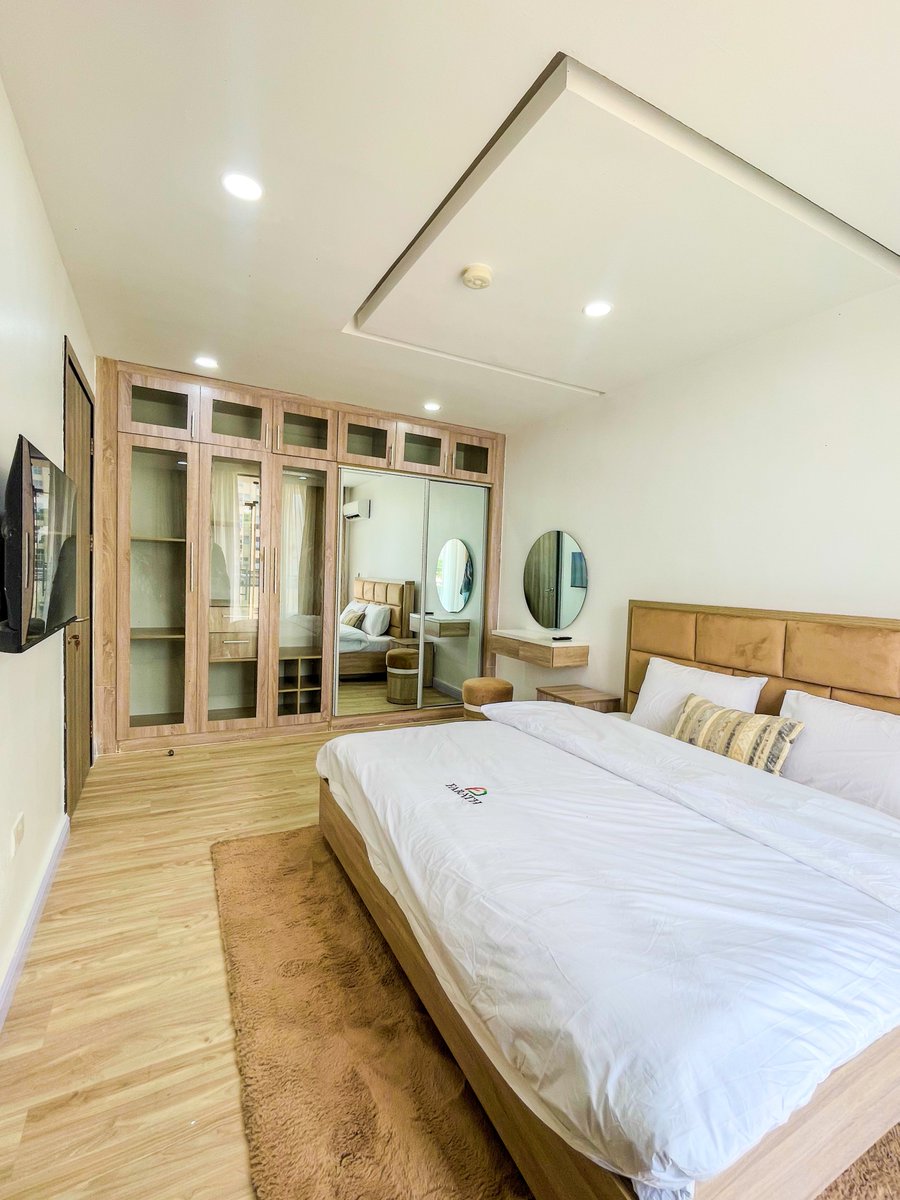 FarathShortlet's tweet photo. Book our 2-bedroom smart shortlet and enjoy seamless living with automated blinds, fibre optic WiFi, and more.

Victoria Island
Rate 170k
Caution:100k

For bookings Call or Message +2348038641130

https://t.co/28EtyjWpPc

Happy New Week/ #MondayMotivation 
Lagos #VIshortlets https://t.co/wJXxx3NakM