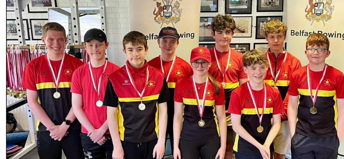 Congratulations to Euan Kennedy in 11D on his performance at The Belfast Rowing Regatta on Saturday with Newry Rowing Club.  He finished with fantastic wins in the Double, Quad and Octo races. Well done Euan! 

BELONG • ASPIRE • ACHIEVE 

#BanbridgeAcademy #BanAcademy #BA